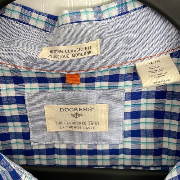 Dockers long sleeve button down shirt 💙 - Picture 5 of 5